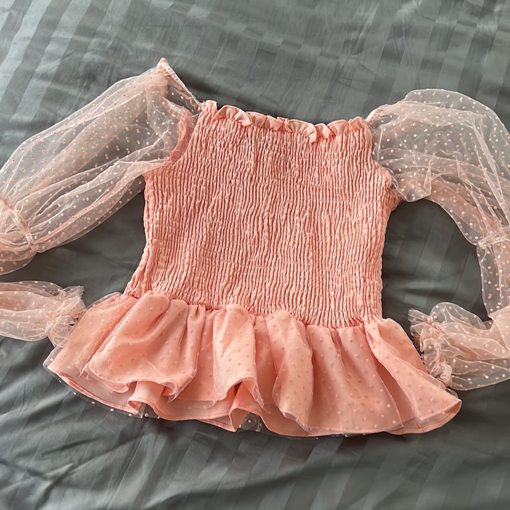 Off the shoulder Top ( peach )